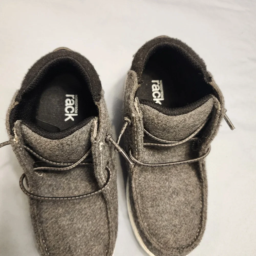 Nordstrom Rack Boys Size 12M Gray Slip On Shoes No Tie‎ Loafer Wally Casual